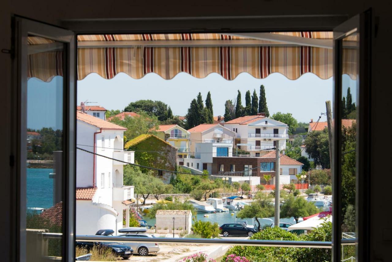 Apartments Maco بيتريتْشاني المظهر الخارجي الصورة