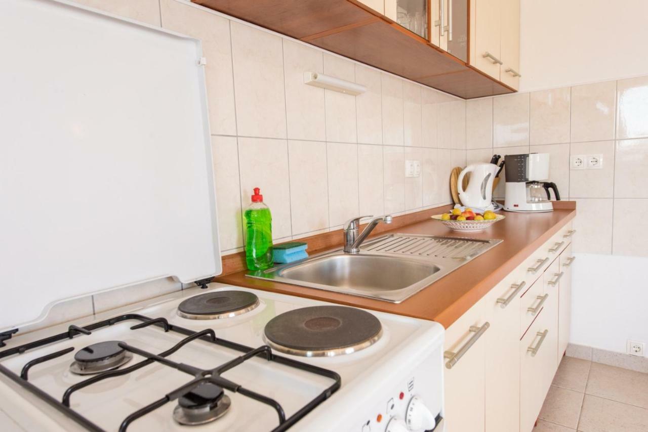Apartments Maco بيتريتْشاني المظهر الخارجي الصورة