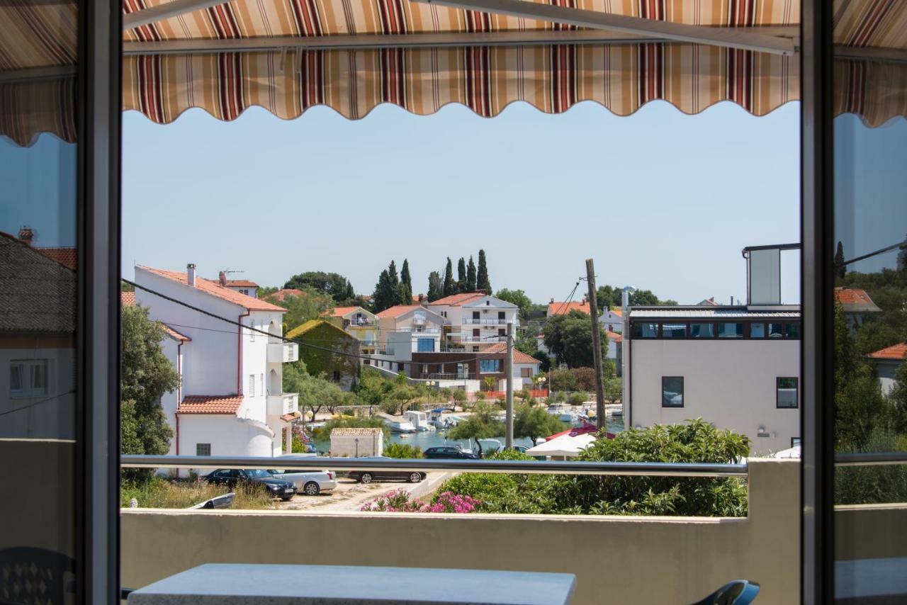 Apartments Maco بيتريتْشاني المظهر الخارجي الصورة