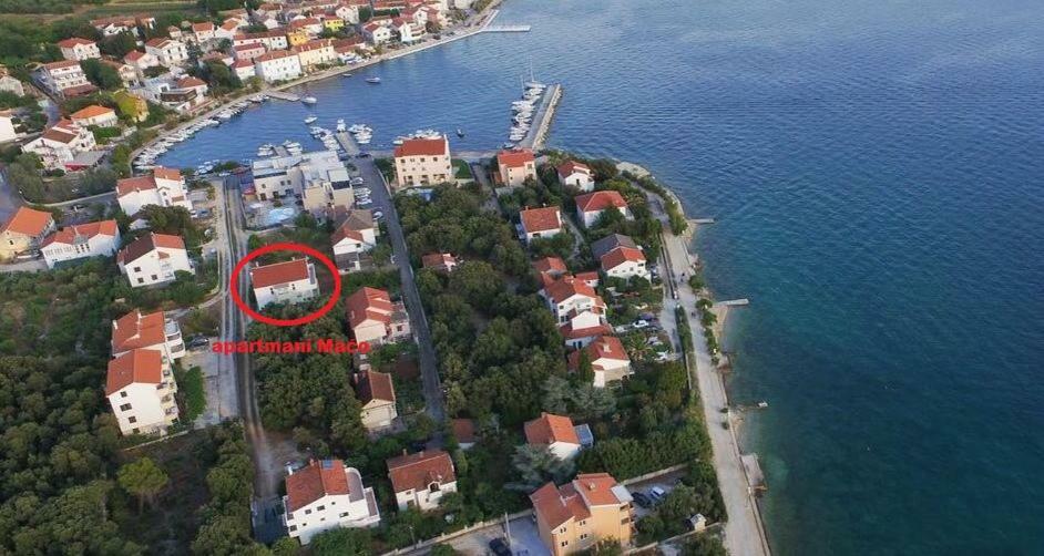 Apartments Maco بيتريتْشاني المظهر الخارجي الصورة